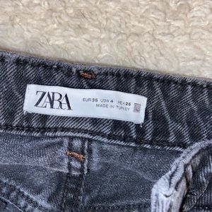 Zara High Rise Mom jeans